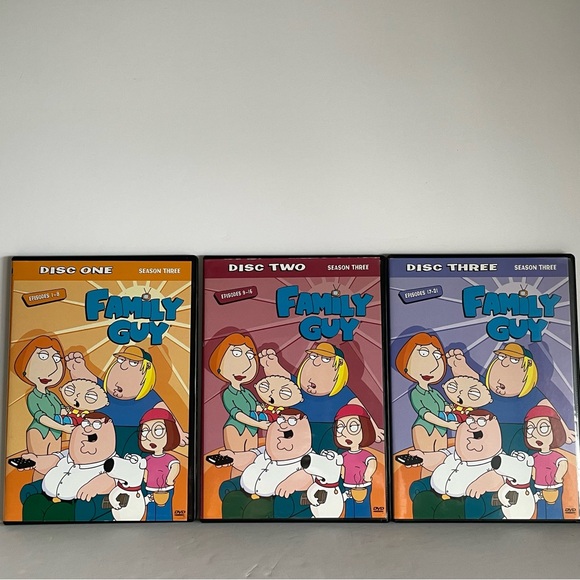 Family Guy Volume 2 Season 3 Three Pack of DVDs - Picture 2 of 16